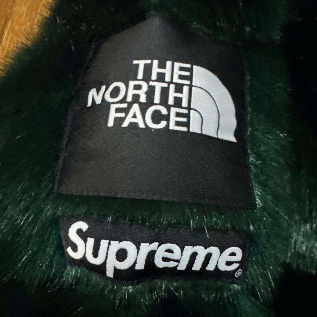 joker様専用 Supreme ファーヌプシ ダークグリーン Lサイズ - メルカリ