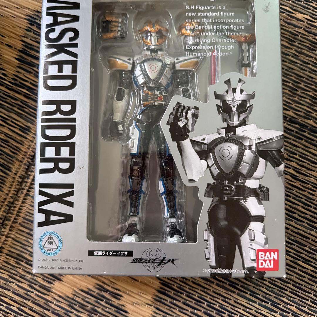 S.H.Figuarts 仮面ライダー　4体