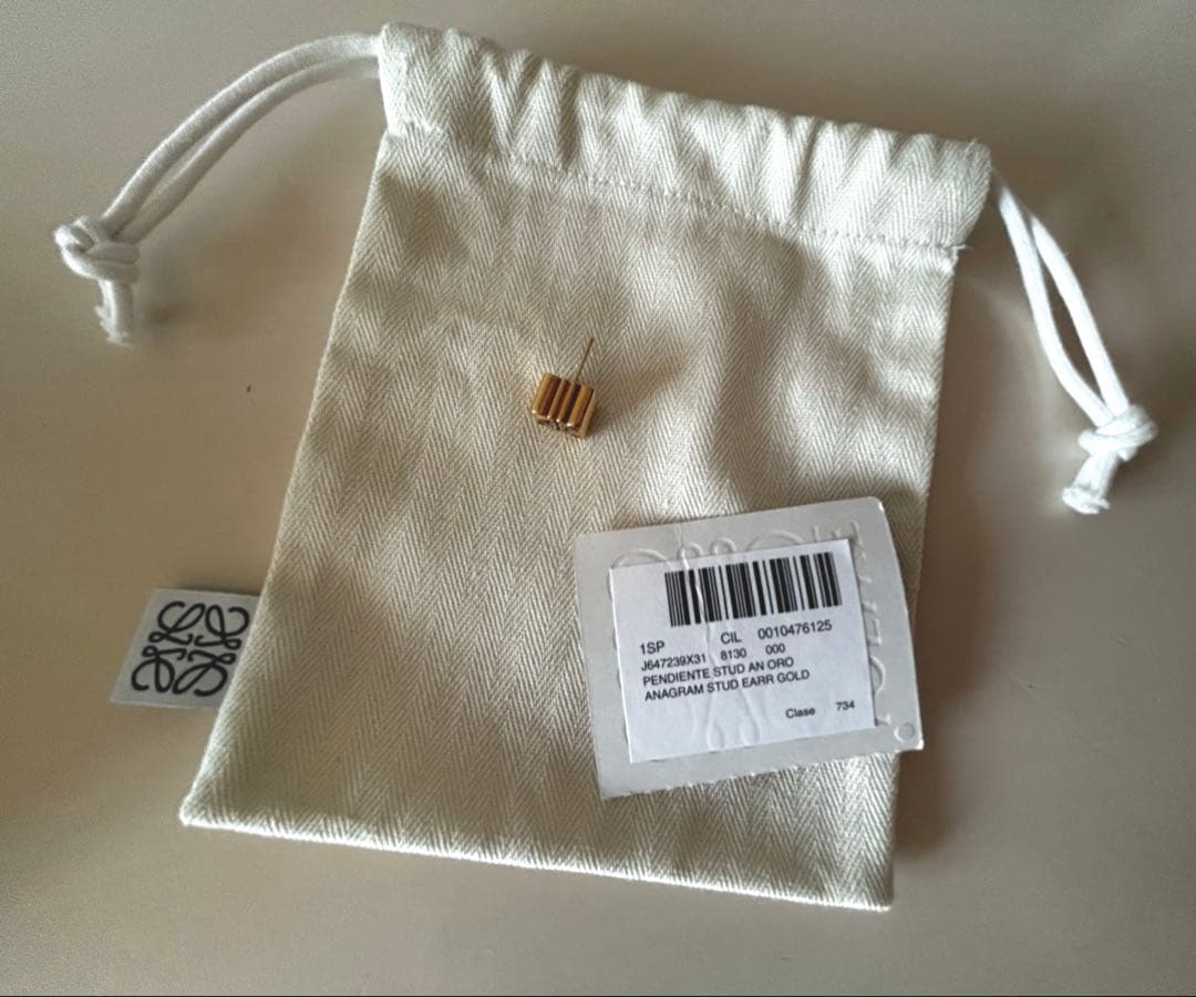 かか様専用☆LOEWE スタッドピアス 片方のみ キャッチなし☆ロエベ