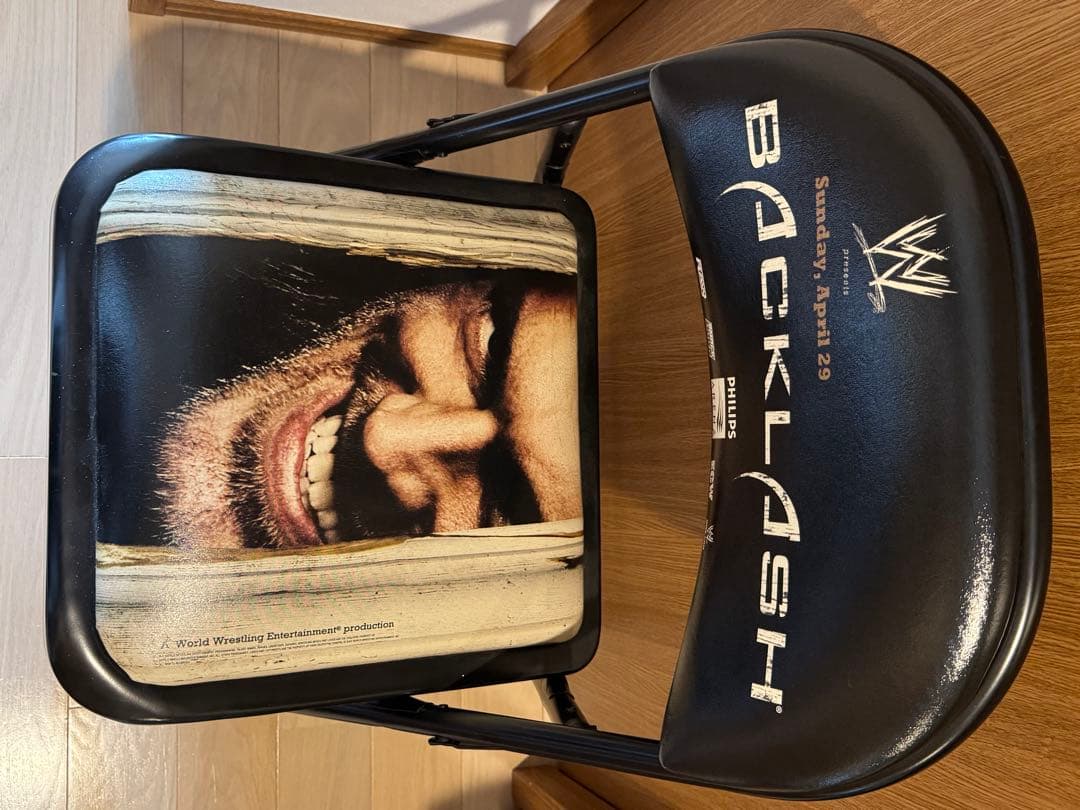 激レア】WWE Backlash 2007 PPV リングサイドイベントチェア - メルカリ