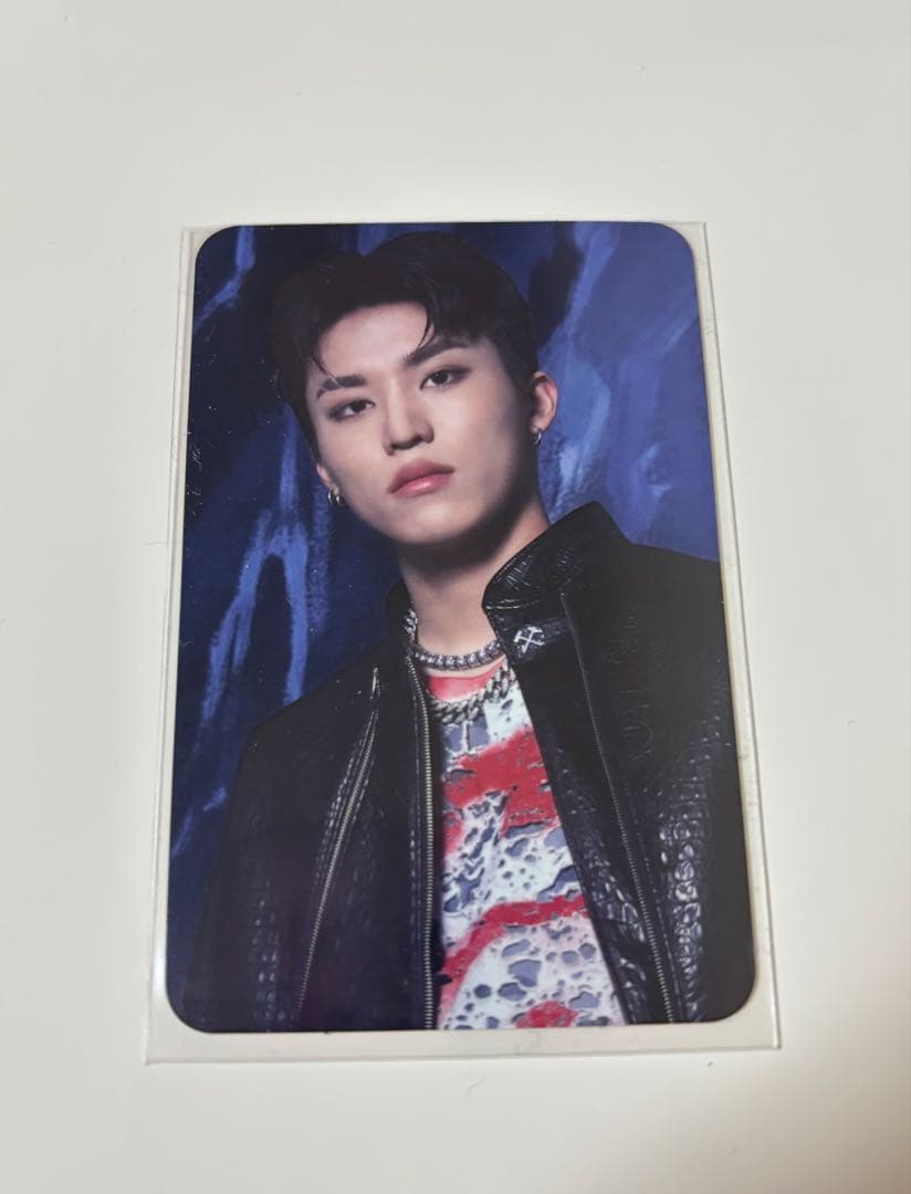 TREASURE ジョンウ トレカ KINGKONG - メルカリ