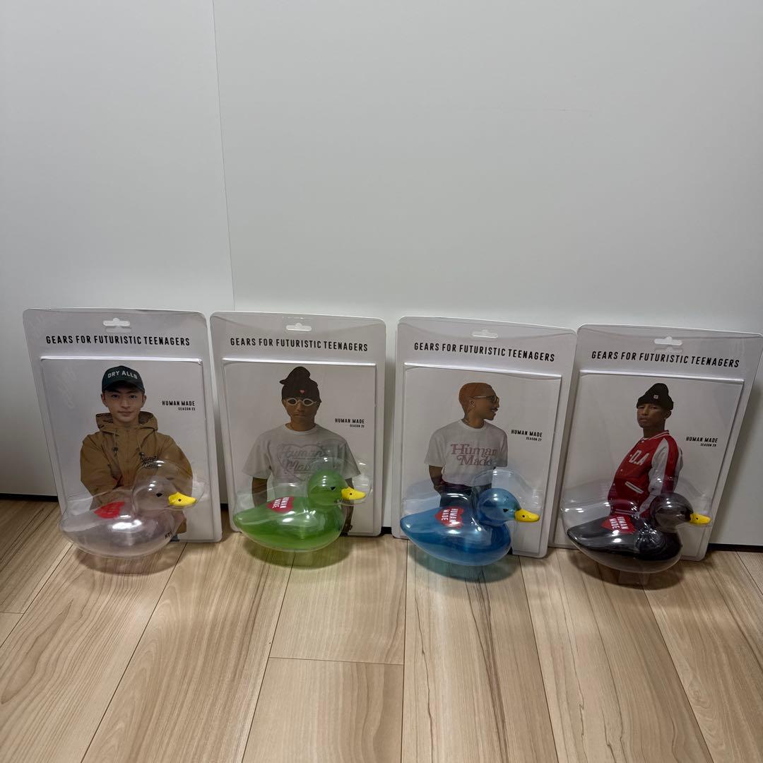 HUMAN MADE BOOK SEASON23〜29 ラバーダックバラ売り不可 HUMAN MADE – SEASON 29 『HUMAN MADE BOOK FOR FUTURISTIC TEENAGERS