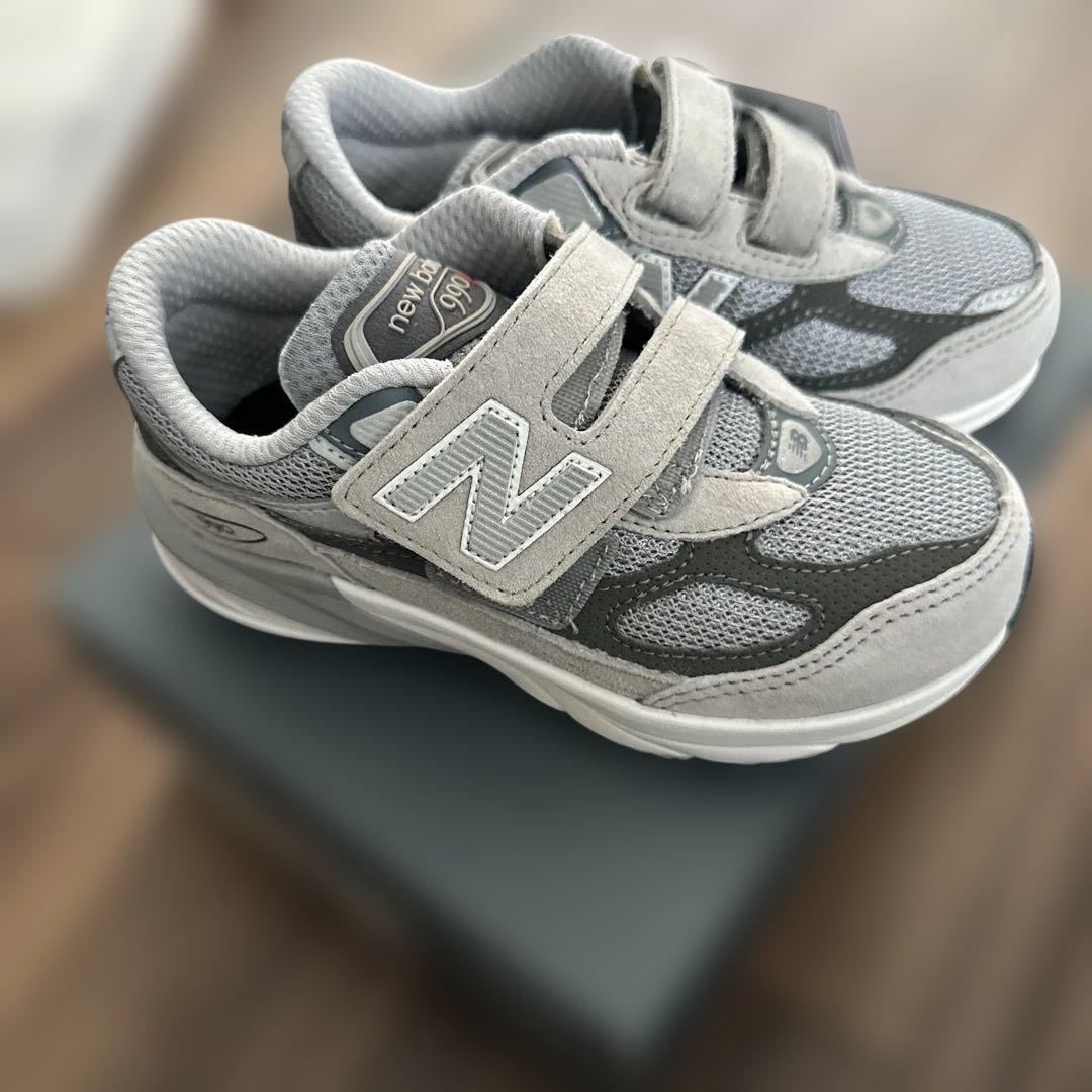 New Balance 990A グレー スニーカーニューバランスこどもビームス こども ビームス（こども ビームス）New Balance / PV990（17～21.5cm