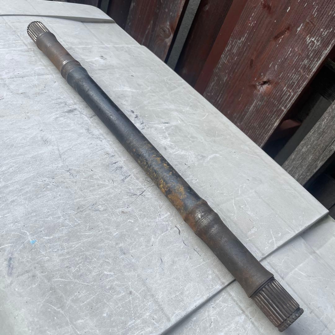 き*し様 ポルシェ911SC 915ミッション用ドライブシャフト 2本　金属製 ポルシェ911SC 915ミッション用ドライブシャフト 2本 金属製 使用感