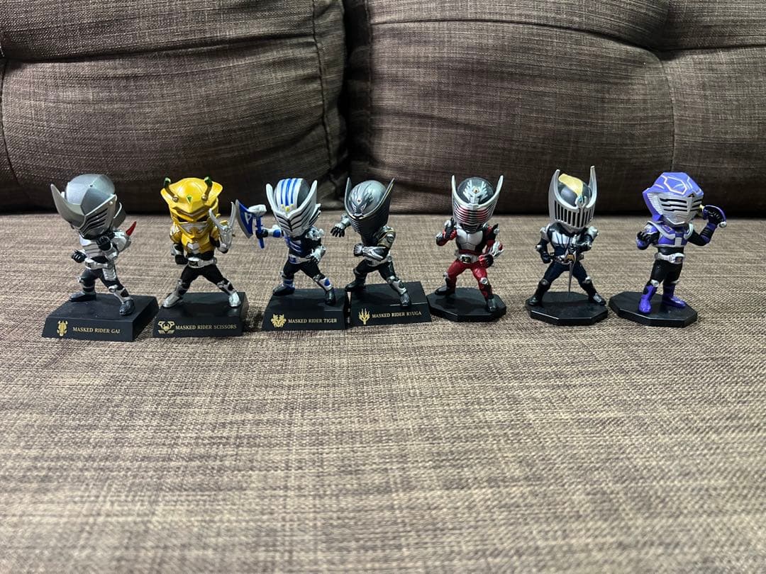 仮面ライダー 龍騎 フィギュアセット S.H.Figuarts 仮面ライダー龍騎&ドラグレッダーセット | 魂ウェブ