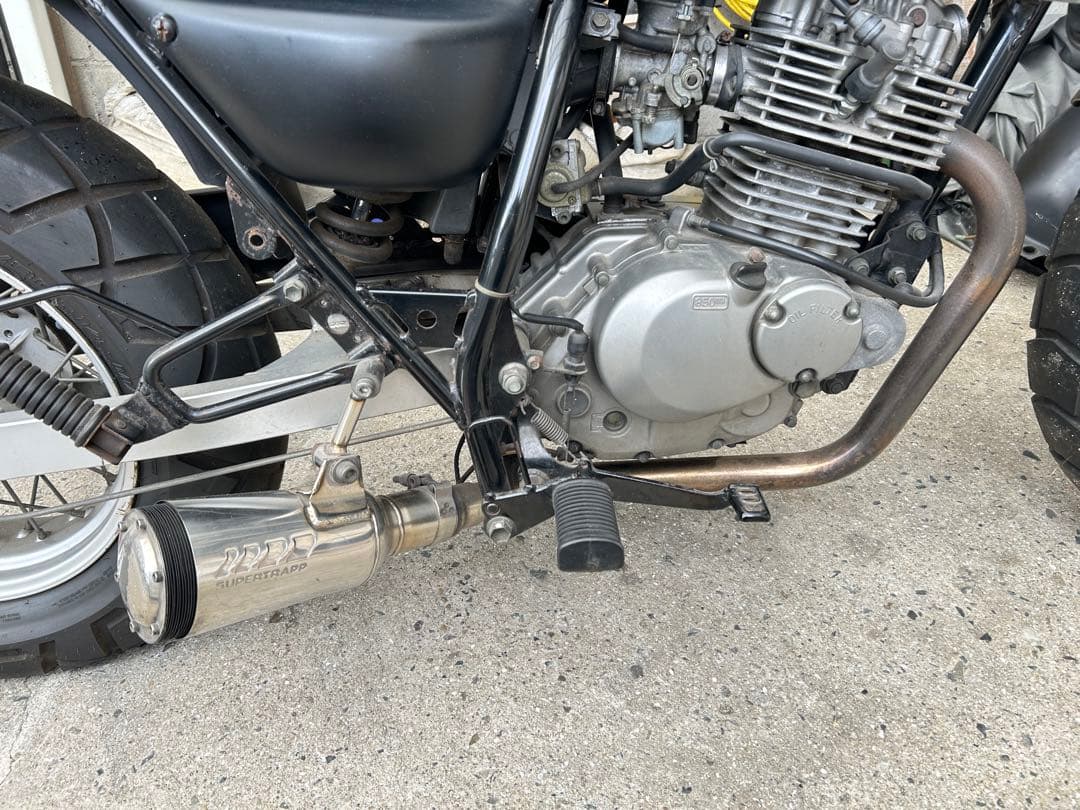 バンバン200 SUPERTRAPP マフラー バンバン200 スーパートラップ マフラー VANVAN200 - メルカリ