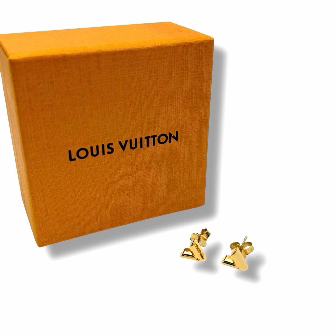 LOUIS VUITTON ルイヴィトン エッセンシャル Vピアス - メルカリ