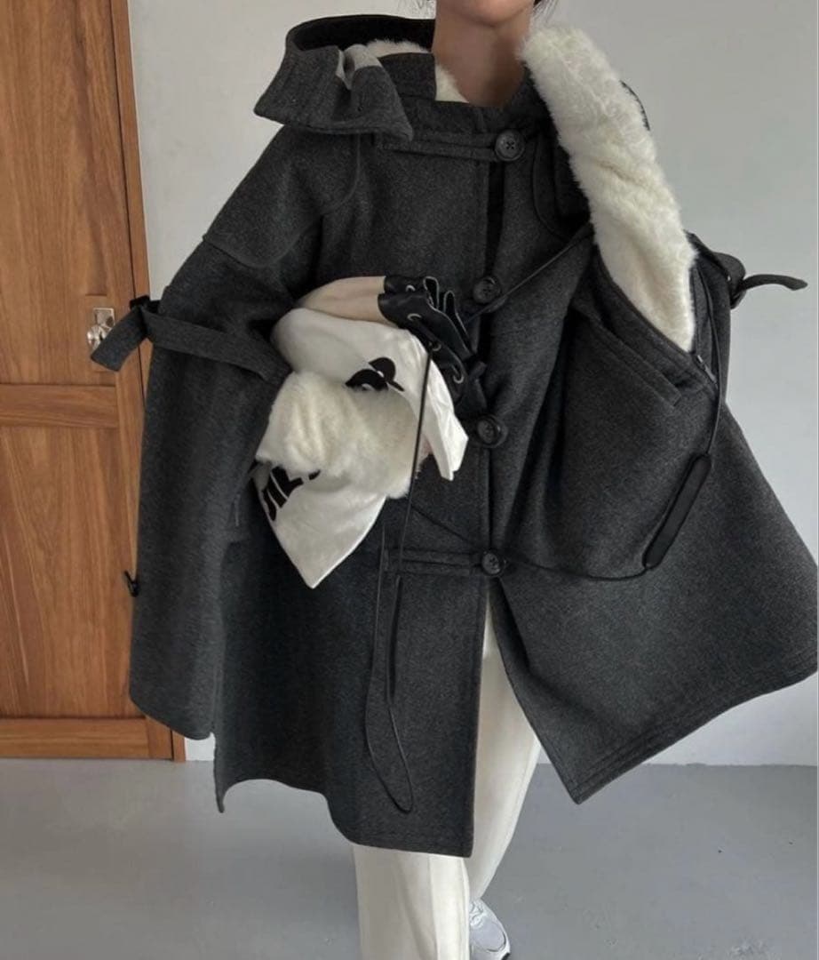 willfully ポンチョコート グレー - メルカリ