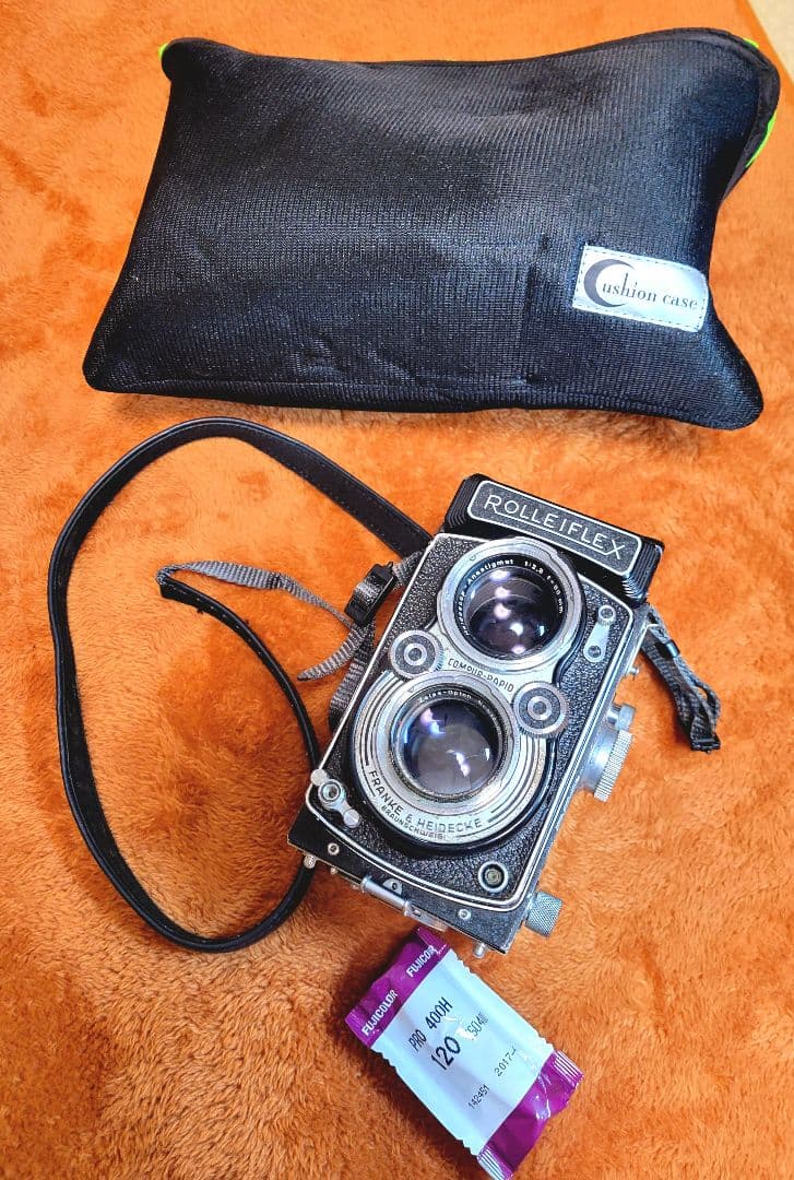 ローライRolleifle Tessar 80mmF2.8二眼カメラ[最終割引] Rolleiflex 2.8c / Xenotar 80mm F2.8 – 東京CAMERA