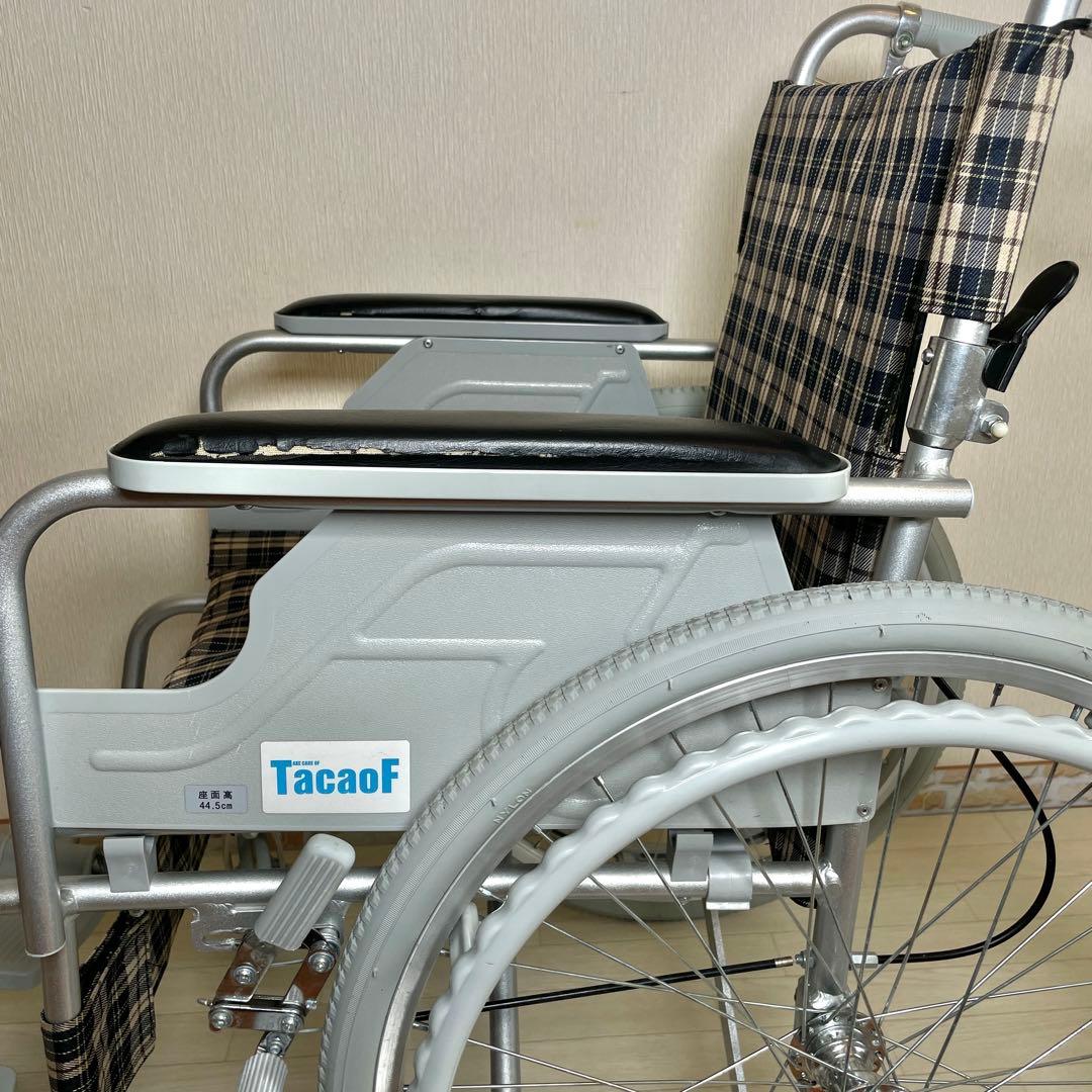 テイコブ TacaoF 幸和製作所 ハンドブレーキ付きアルミ製車いす B-31
