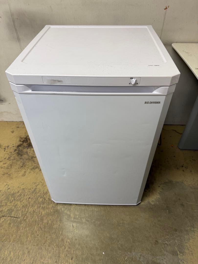 ホワイト 上開き冷凍庫 4段　アイリスオーヤマ 楽天市場】冷凍庫 上開き 198L アイリスオーヤマ バスケット付き 家庭