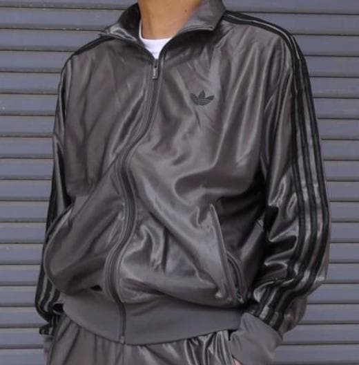 adidas グレー トラックジャケット 中古・古着通販】adidas (アディダス) トラックジャケット グレー