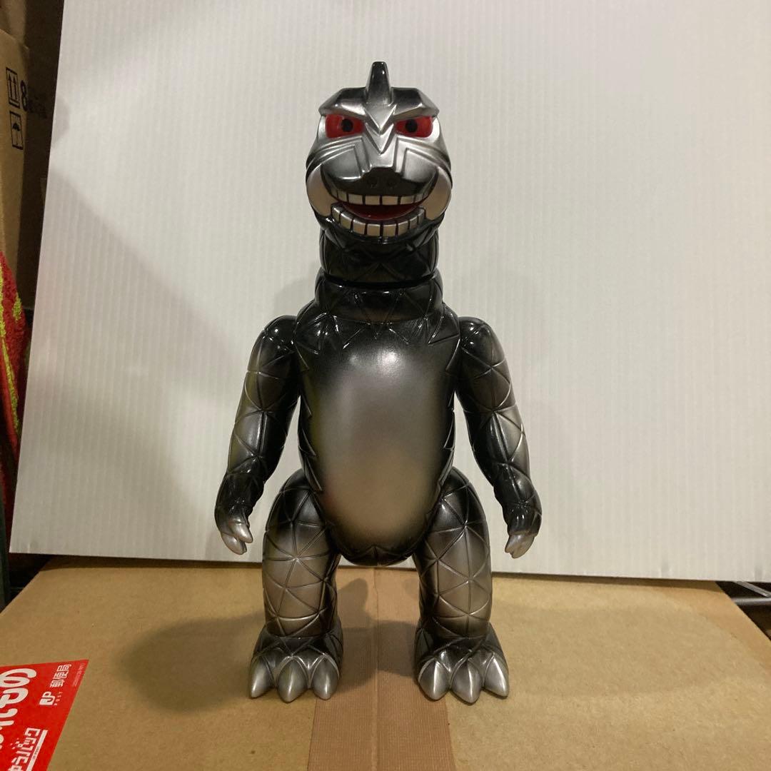 テトランアルファ ガーガメル ソフビ