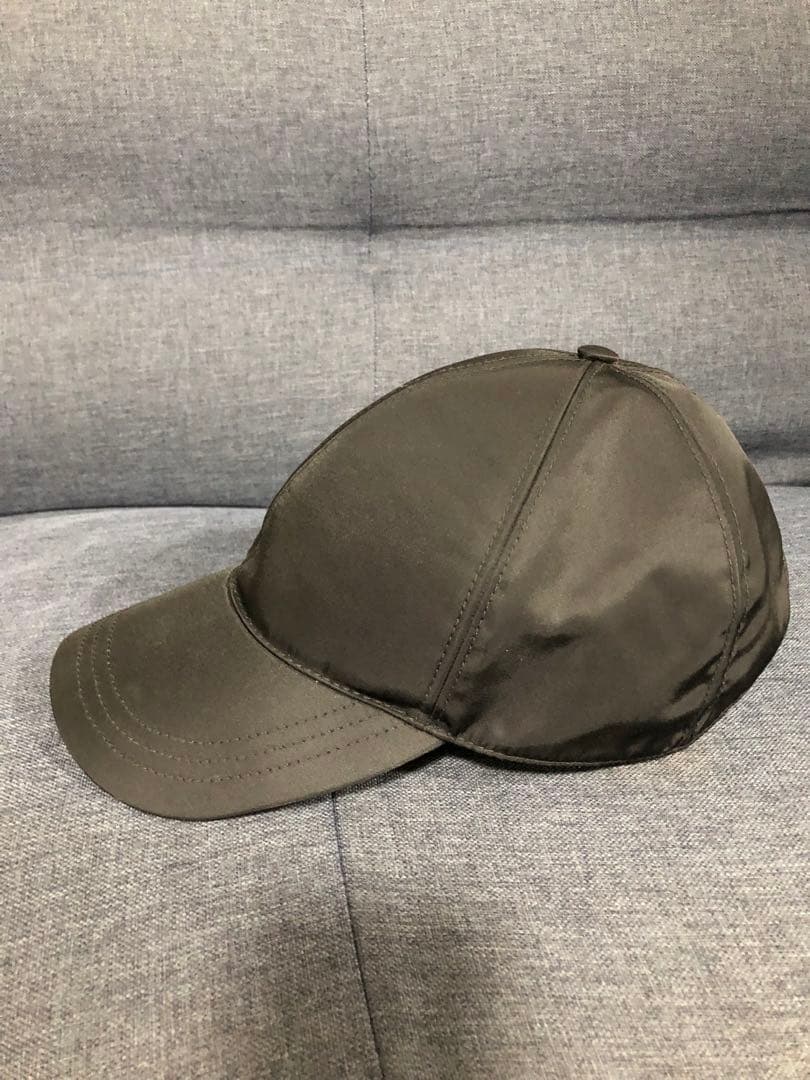 PRADA RE-NYLON ベースボールキャップ NFCタグプレートサイズL - メルカリ