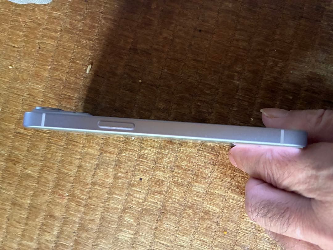 iPhone14パ–プル128ギガバッテリー94％修理交換なしおまけ多数 美品