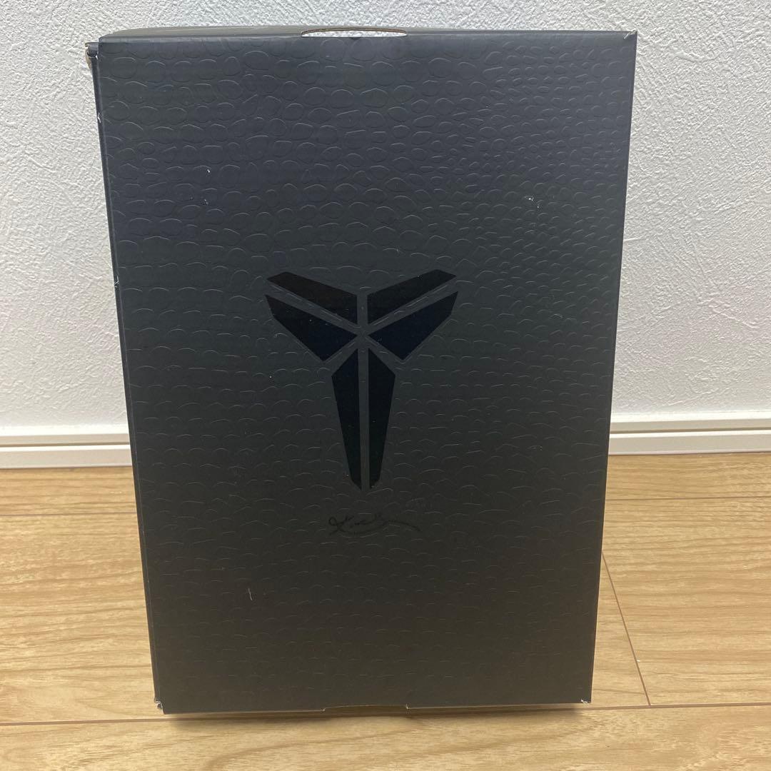 Nike コービー8 Protro　\"Halo\"