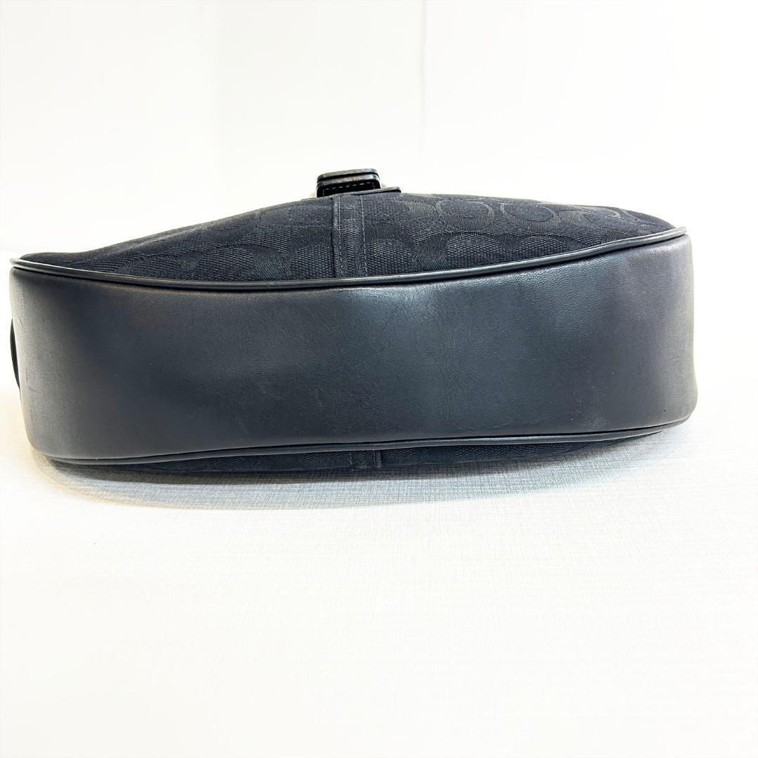 ☆ COACH コーチ ワンショルダー バッグ ホーボーバッグ シグネチャー