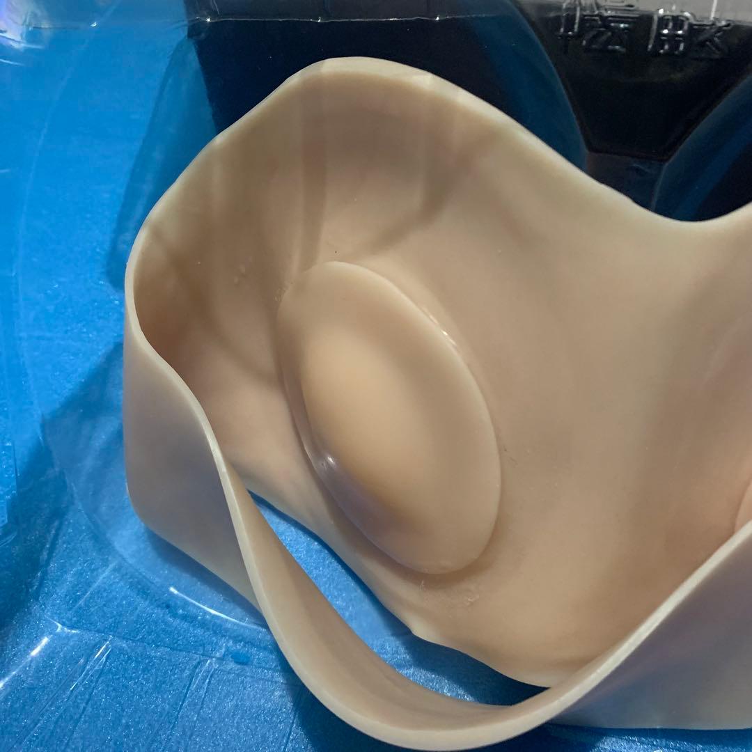 ROANYER シリコンバストBカップ 男女兼用　女装 ヌード　ブラ　シリコン