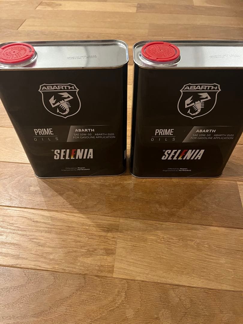 ABARTH SELENIA アバルトエンジンオイル 2本セット10w50 アバルト（ABARTH） 純正 エンジンオイル SELENIA ABARTH 2リットル