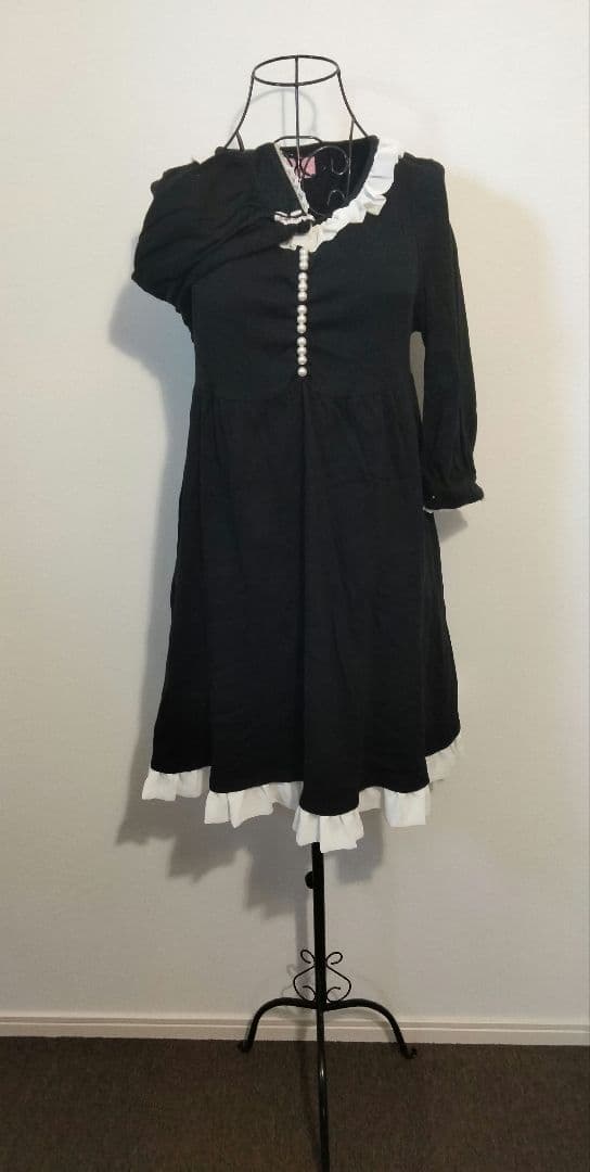 M*ん様 Angelic Pretty カットワンピース クロ - メルカリ