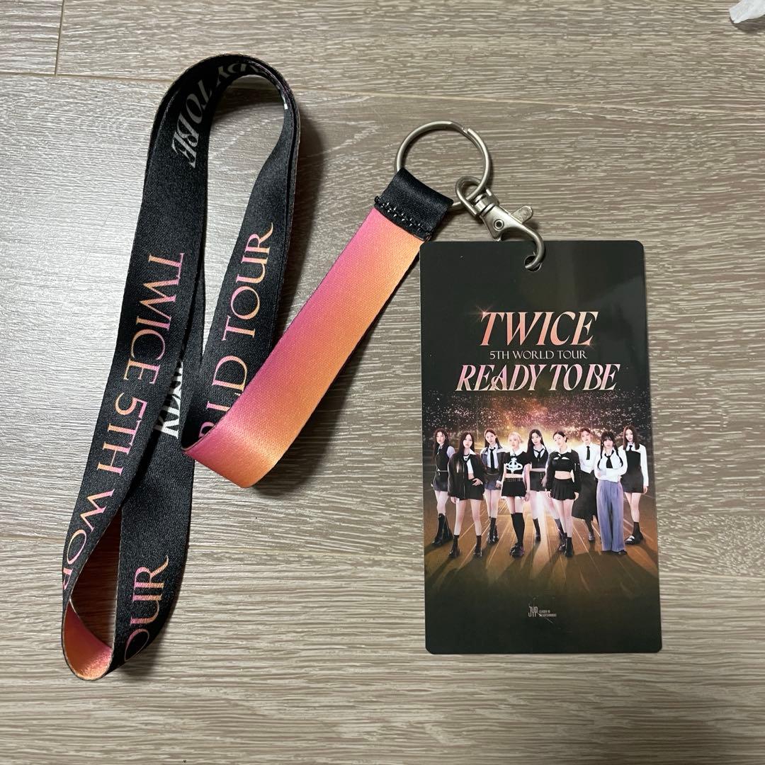 TWICE READY TO BE アップグレード特典 - メルカリ