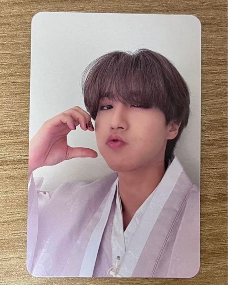 Stray Kids  スキズ  サノク  ハン　  トレカ StrayKids スキズ 樂STAR ハン 1週目 サノク トレカ - メルカリ