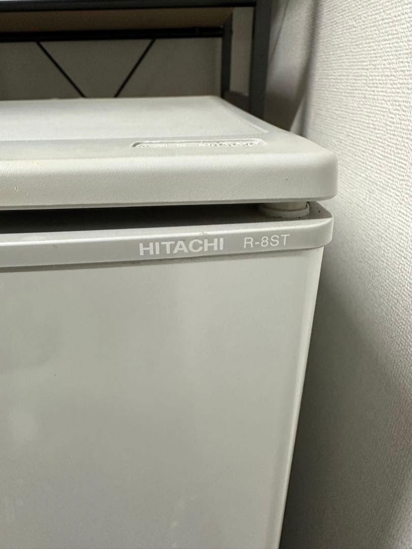冷蔵庫 HITACHI R-8ST 80L 2ドア冷凍冷蔵庫 - メルカリ