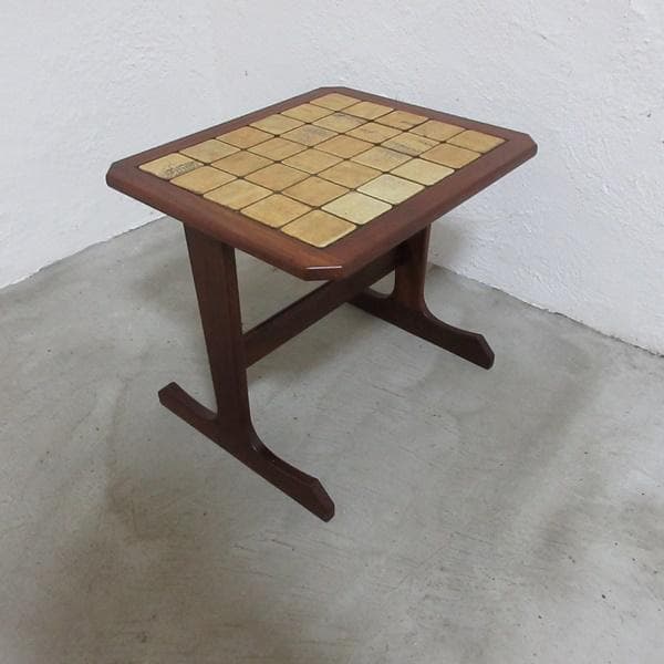 イギリス ビンテージ 家具 ネストテーブル 入れ子タイル張り 英国