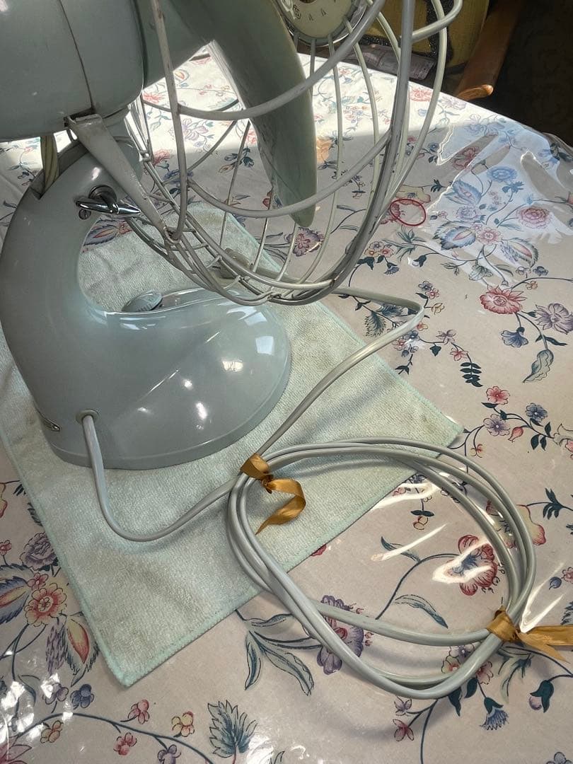 昭和レトロ 日立 扇風機 アンティーク 50's レトロ 戦闘機の羽根