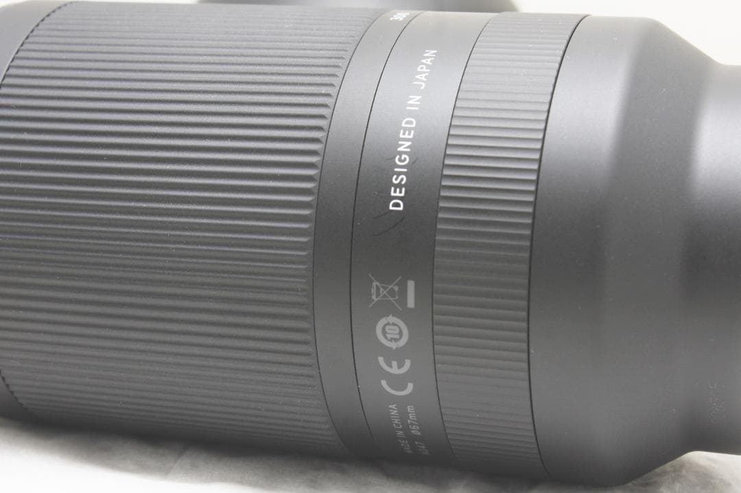 ★良品★ タムロン 70-300mm F4.5-6.3 ソニーE