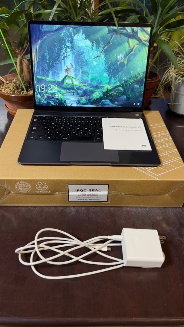 ぐ*す様 富士通 ノートPC SSD512GB タッチパネル