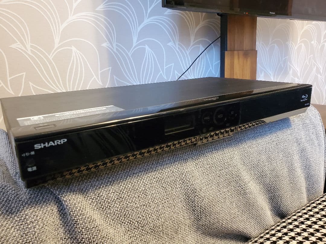 SHARPブルーレイレコーダー BD-W540 Amazon.co.jp: Sharp AQUOS BD-W560 500 GB 2 Tuner Blu-ray Recorder