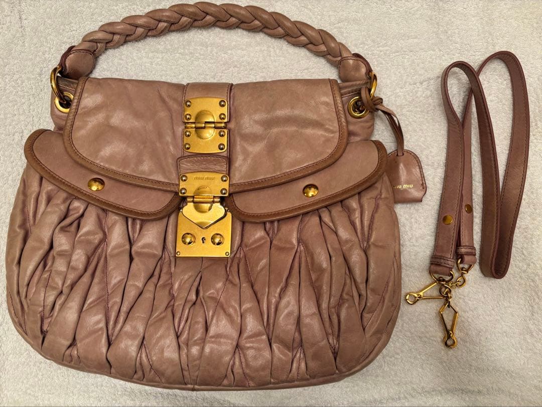 MIU MIU パステルピンク マトラッセ ハンドバッグ マテラッセ ナッパクリスタル ショルダーバッグ レザー ピンク ミュウ