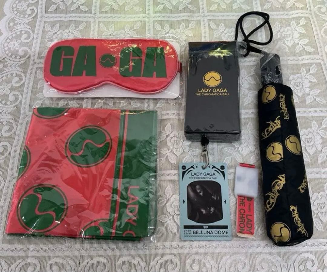 LADY GAGA 2022 VIP席限定グッズ セット - メルカリ