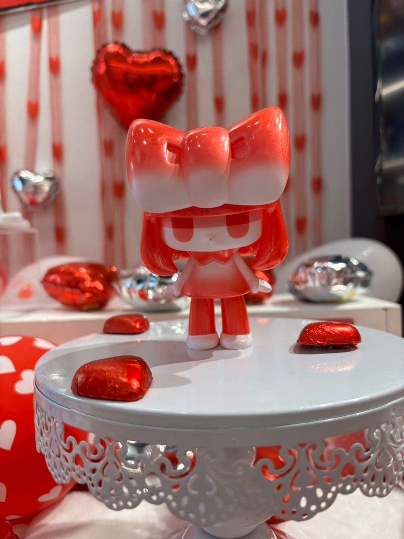 新品未開封】チヨコ ソフビ SWEET RED バレンタイン - メルカリ