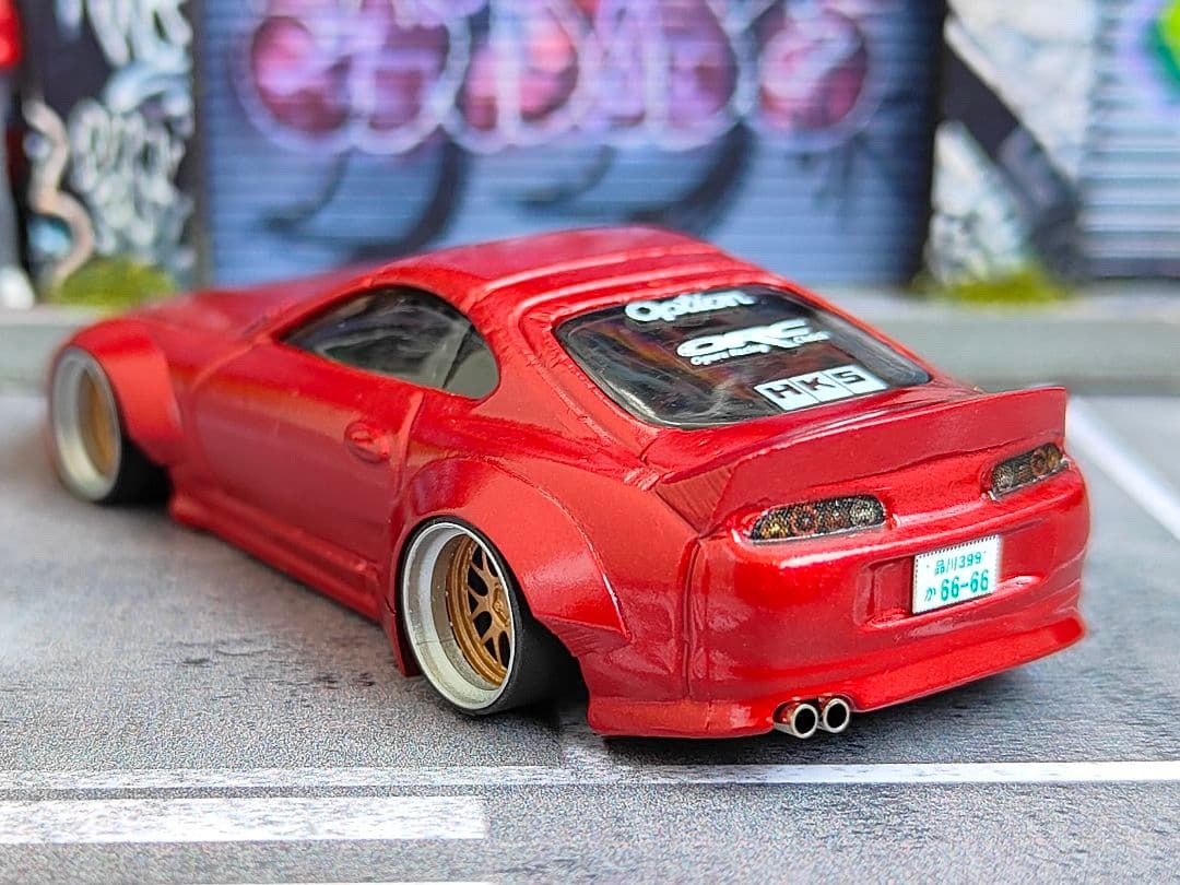 トミカ改造 トヨタ 80スープラ オーバーフェンダー 赤 深リムホット