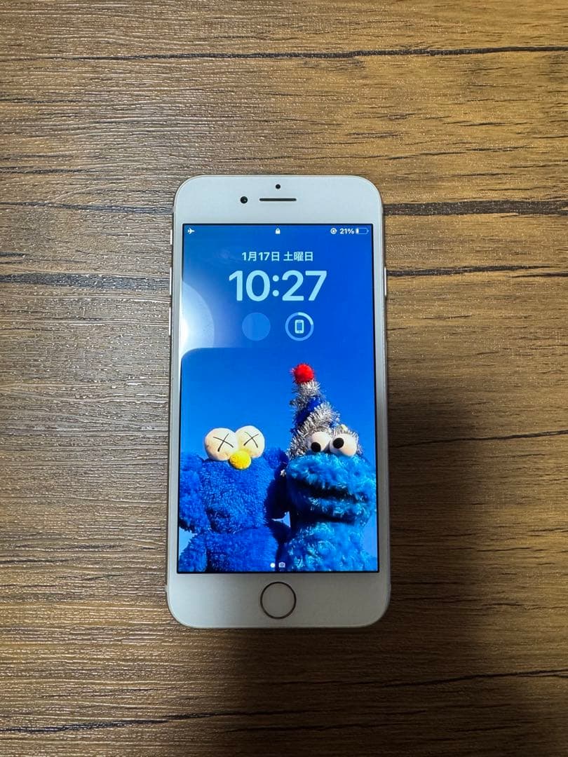 iPhone 8 SIMフリー 64G Apple iPhone 8 64GB 4G LTE iOS Smartphone Sim Free Pristine All