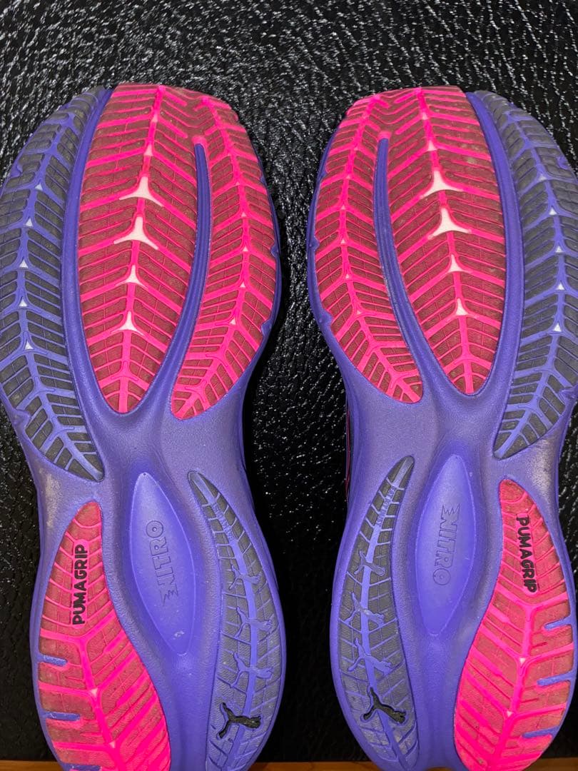 ヴェロシティニトロ4（27.5cm）