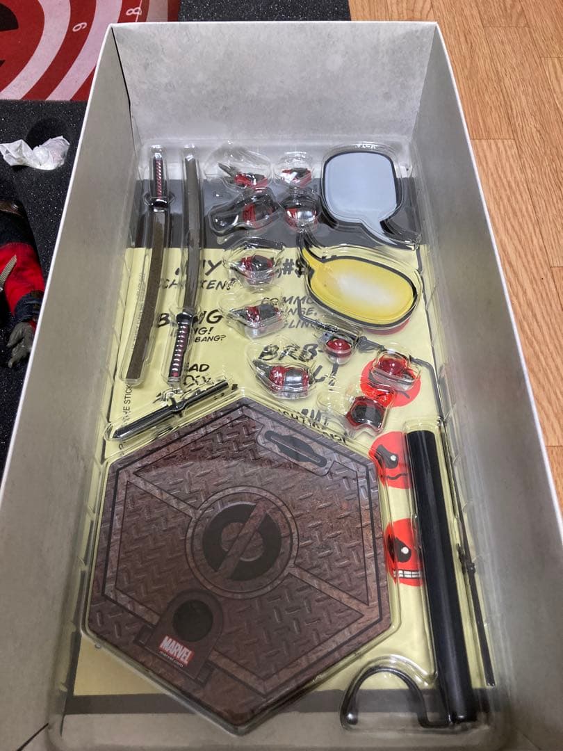 SIDESHOW デッドプール DEADPOOL MARVEL 12