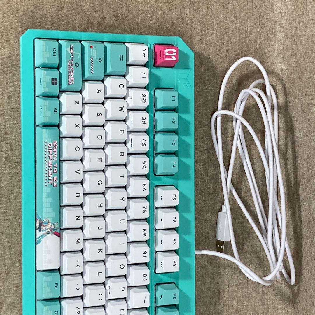 初音ミク ゲーミングキーボード RA09 TG K3 GEN II (62258 - メルカリ