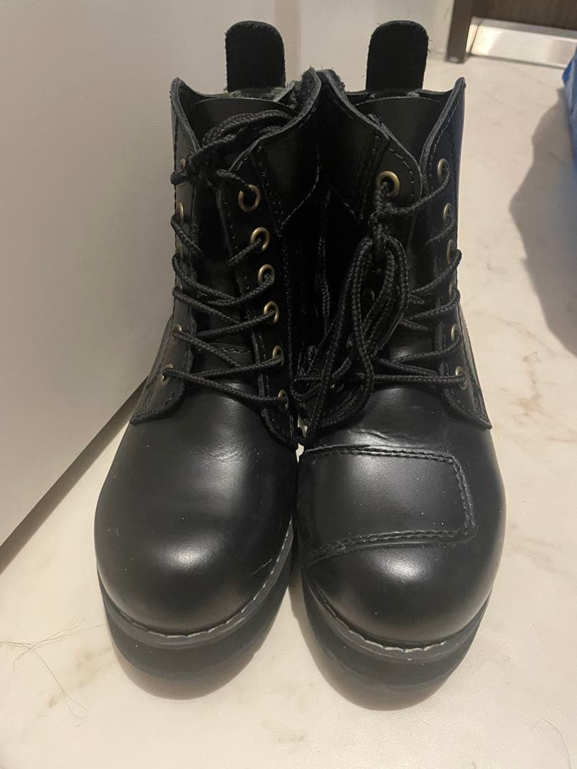 WILDWING スワロー 厚底 22.5cm