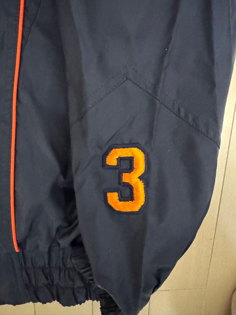 美品 ジャイアンツ 長嶋茂雄 ウインドブレーカー サイズXO - メルカリ