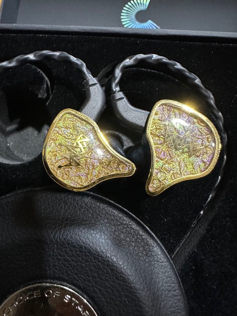 QDC king イヤホン - メルカリ