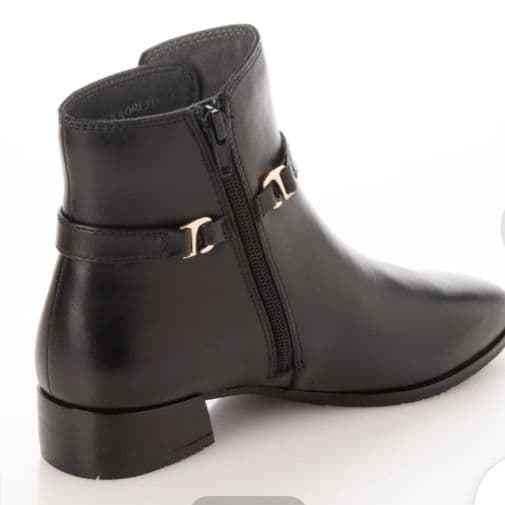 MODE KAORI 2wayチェーン付きショートブーツ ブラック 24.5cm