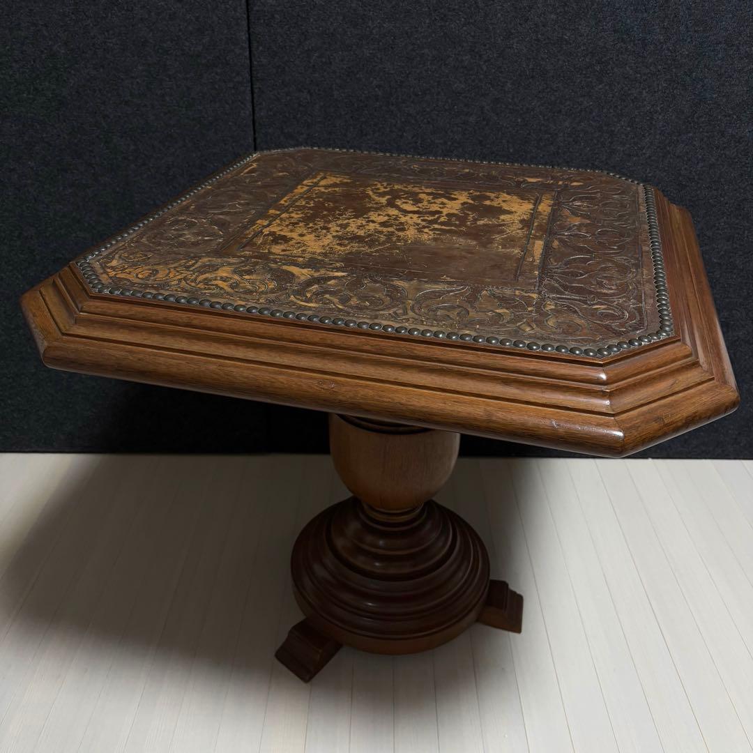ブラジル製 西洋 アンティーク サイドテーブル ヴィンテージ 革張り 飾り台
