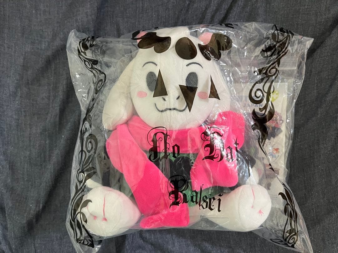 白ラルセイ ぬいぐるみ ステッカー＆メガネ付き - メルカリ