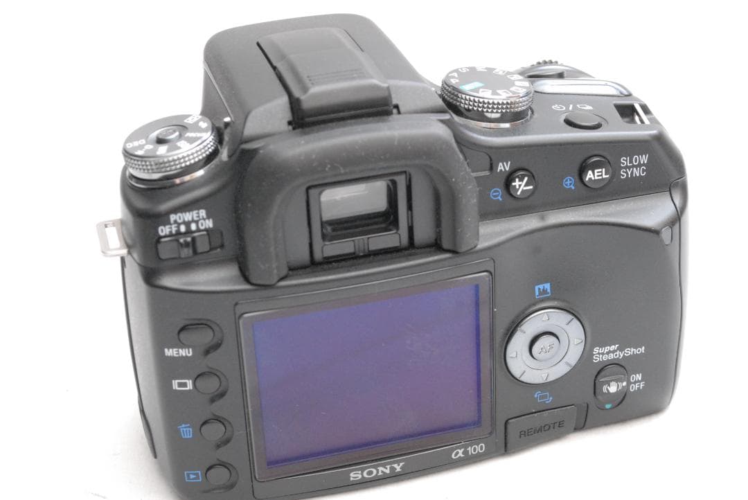 SONY α100/DT 3.5-5.6/18-70mm (良品）