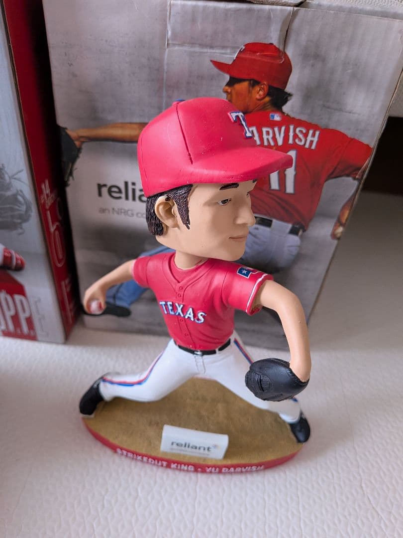 ダルビッシュ 2014 奪三振王達成記念 ボブルヘッド 鈴木誠也