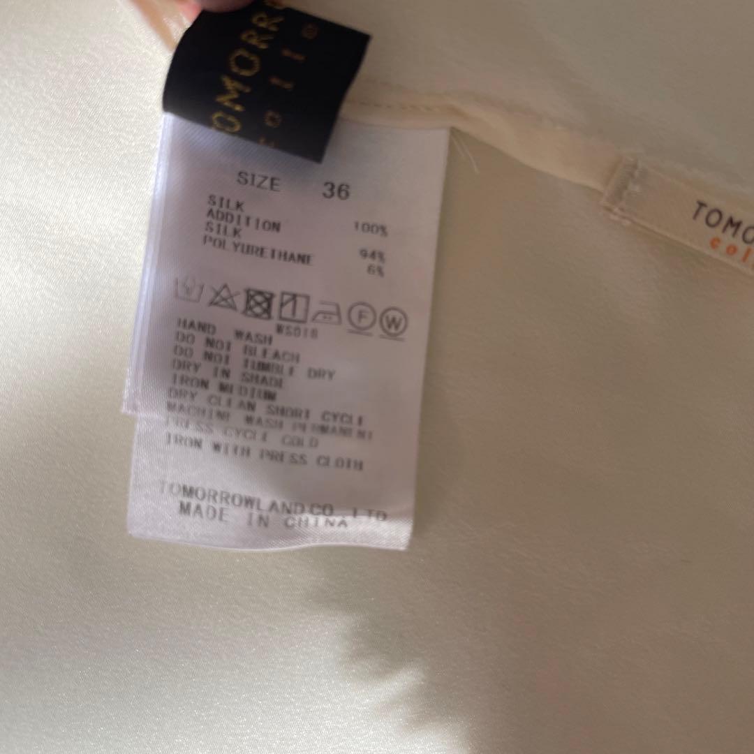 《美品》トゥモローランドコレクション　シルクサテン　ボウタイブラウス　3.3万