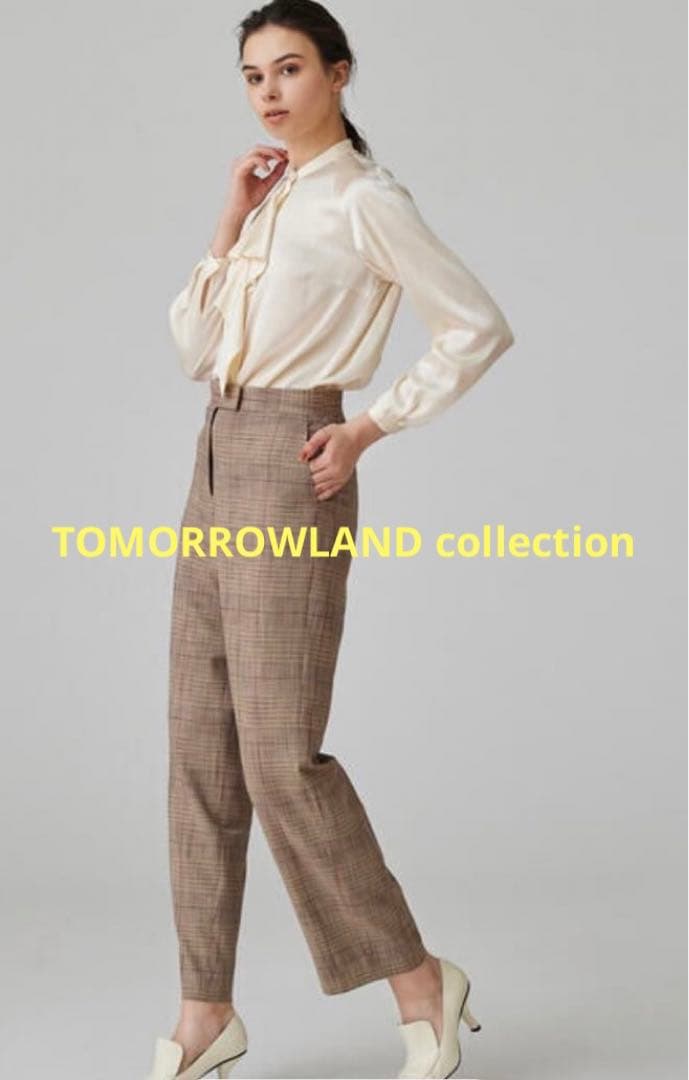 《美品》トゥモローランドコレクション　シルクサテン　ボウタイブラウス　3.3万